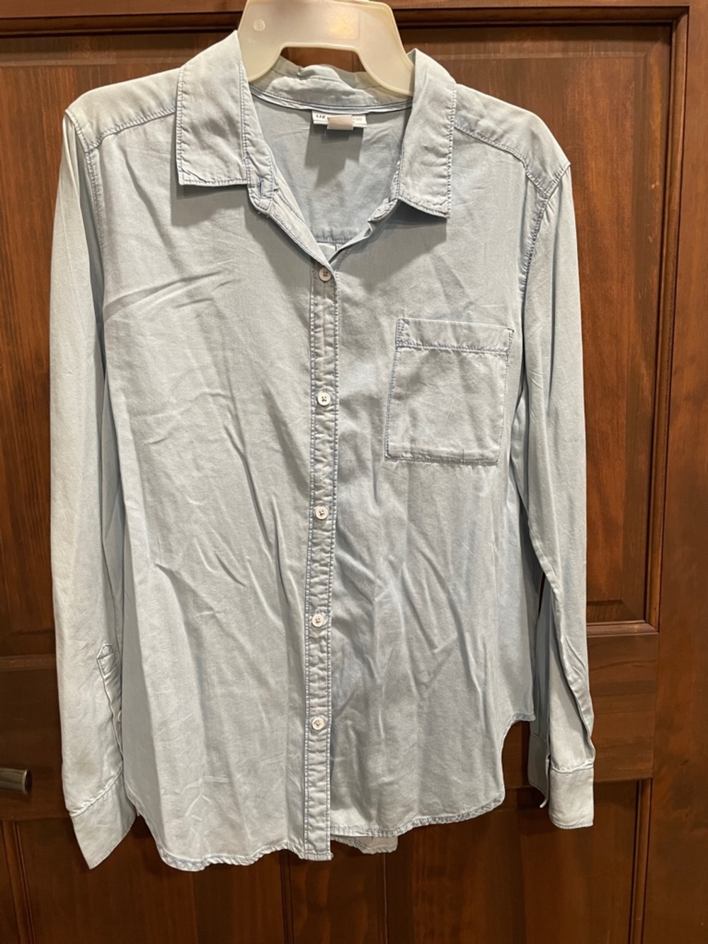 Liz Claiborne Light Blue Womens Casual Button-Down Shirt